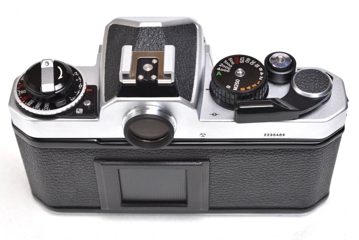 Nikon FE2 (Silver)