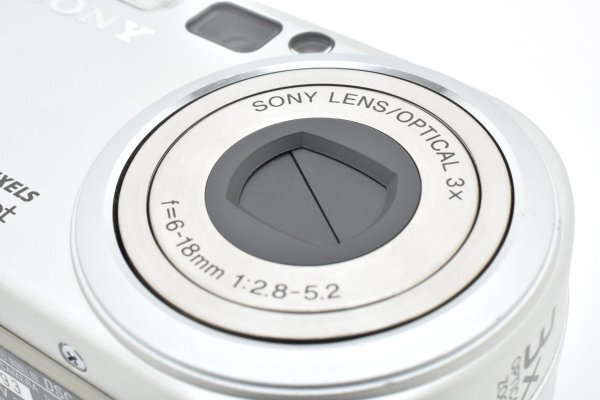 Sony Cyber-shot DSC-P8