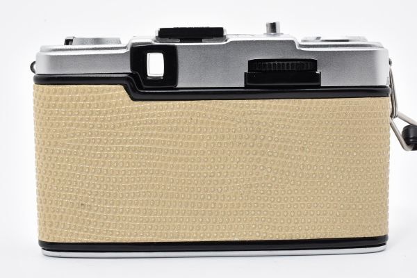 Olympus PEN EE-3 (Beige) Half-frame