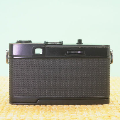 Olympus Trip 35 (Black) - Filem.sg