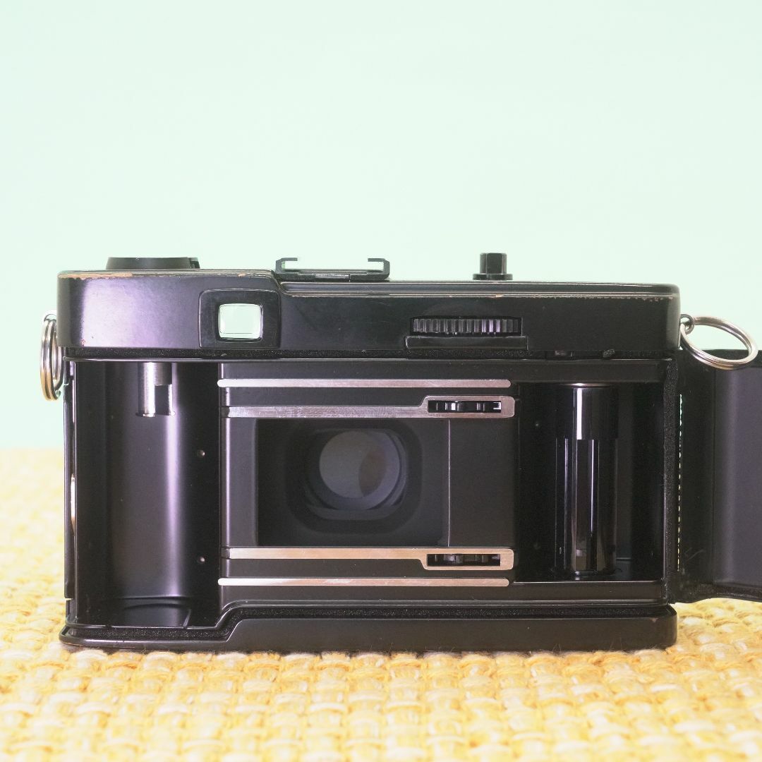 Olympus Trip 35 (Black) - Filem.sg