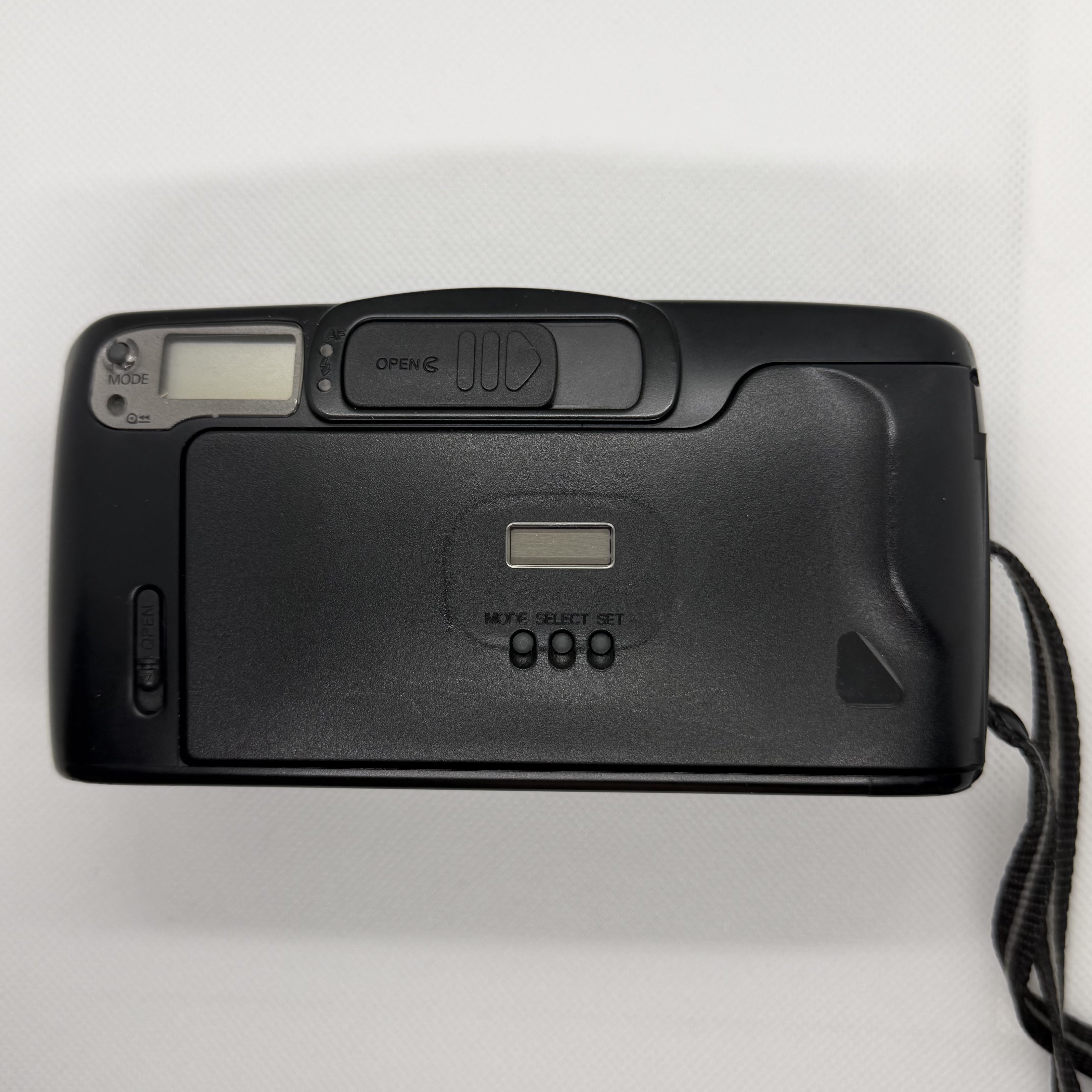 In Stock] Ricoh RZ-800 Date Point & Shoot | Filem.sg – filem.sg