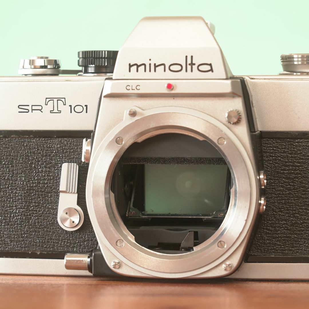 Minolta SRT101 - Filem.sg