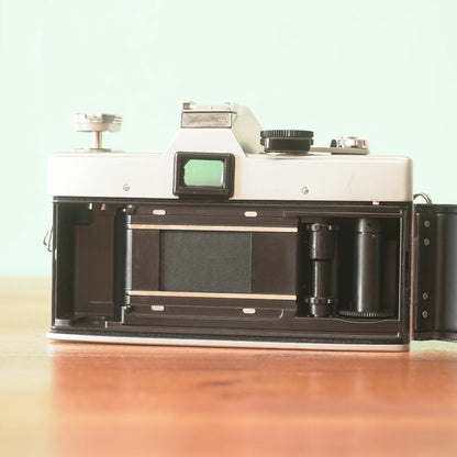 Minolta SRT101 - Filem.sg
