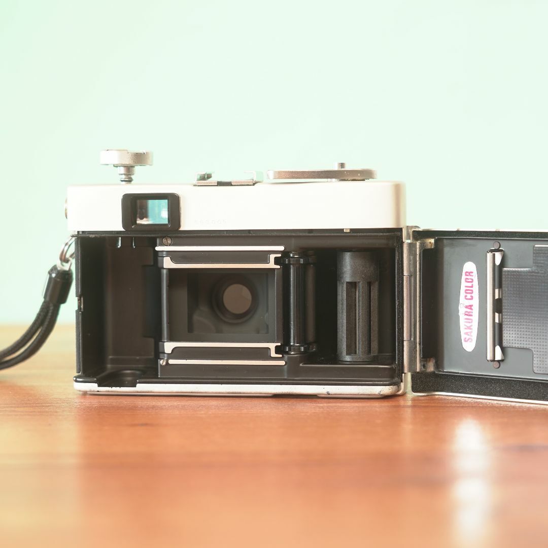 Konica C35 - Filem.sg