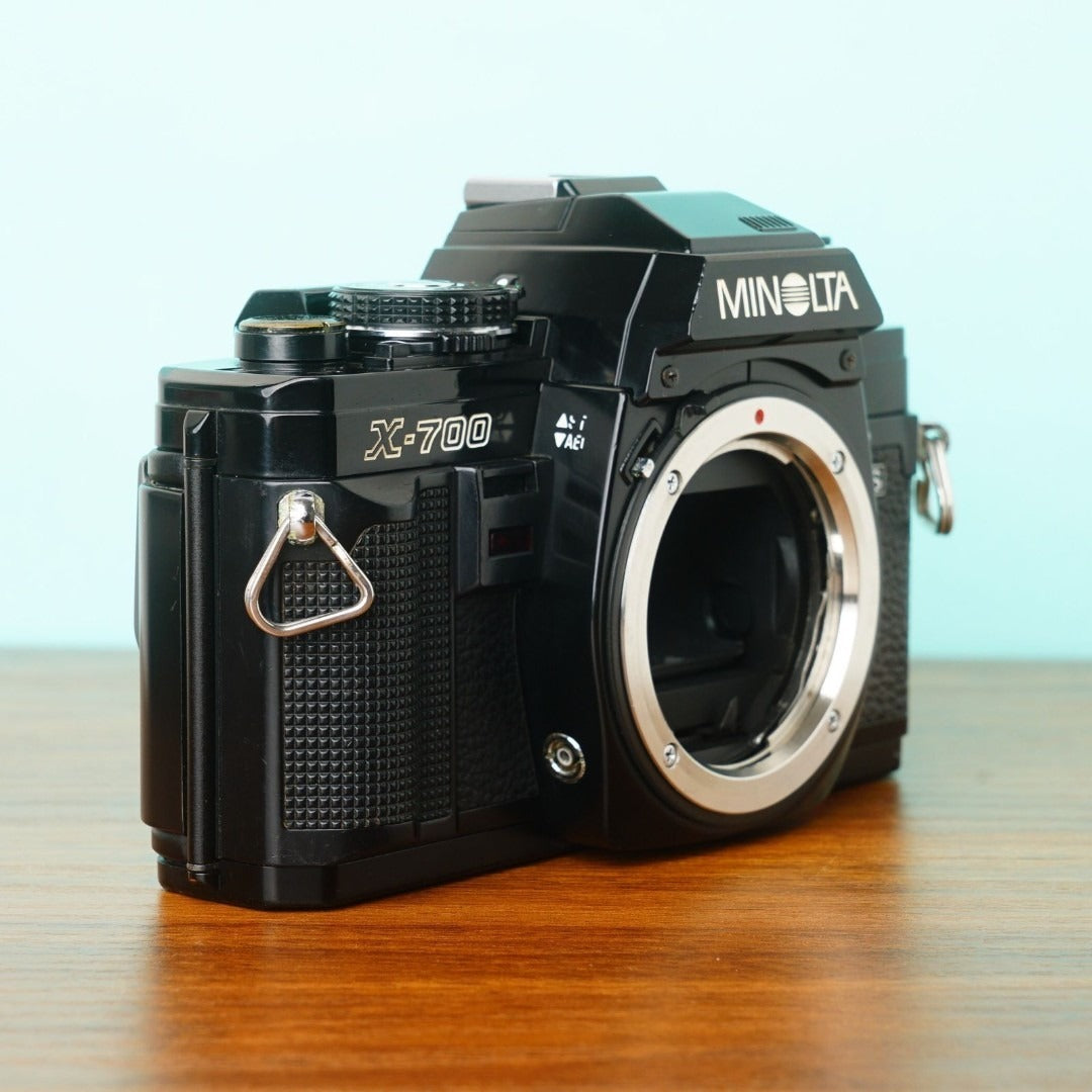 Minolta X-700 - Filem.sg