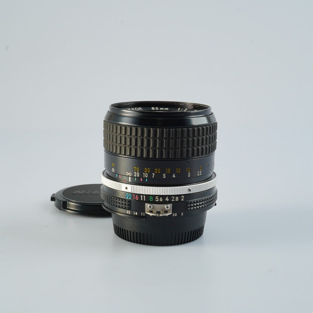 Nikon Ai Nikkor 85mm f2 - Filem.sg