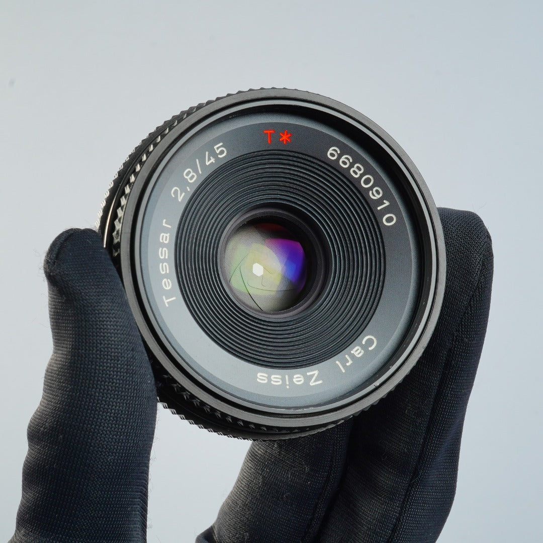 Contax Carl Zeiss Planar T* 45mm f2.8 AEj - Filem.sg