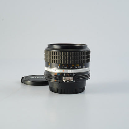 SIC Nikon Ai-S Nikkor 24mm f2.8 - Filem.sg
