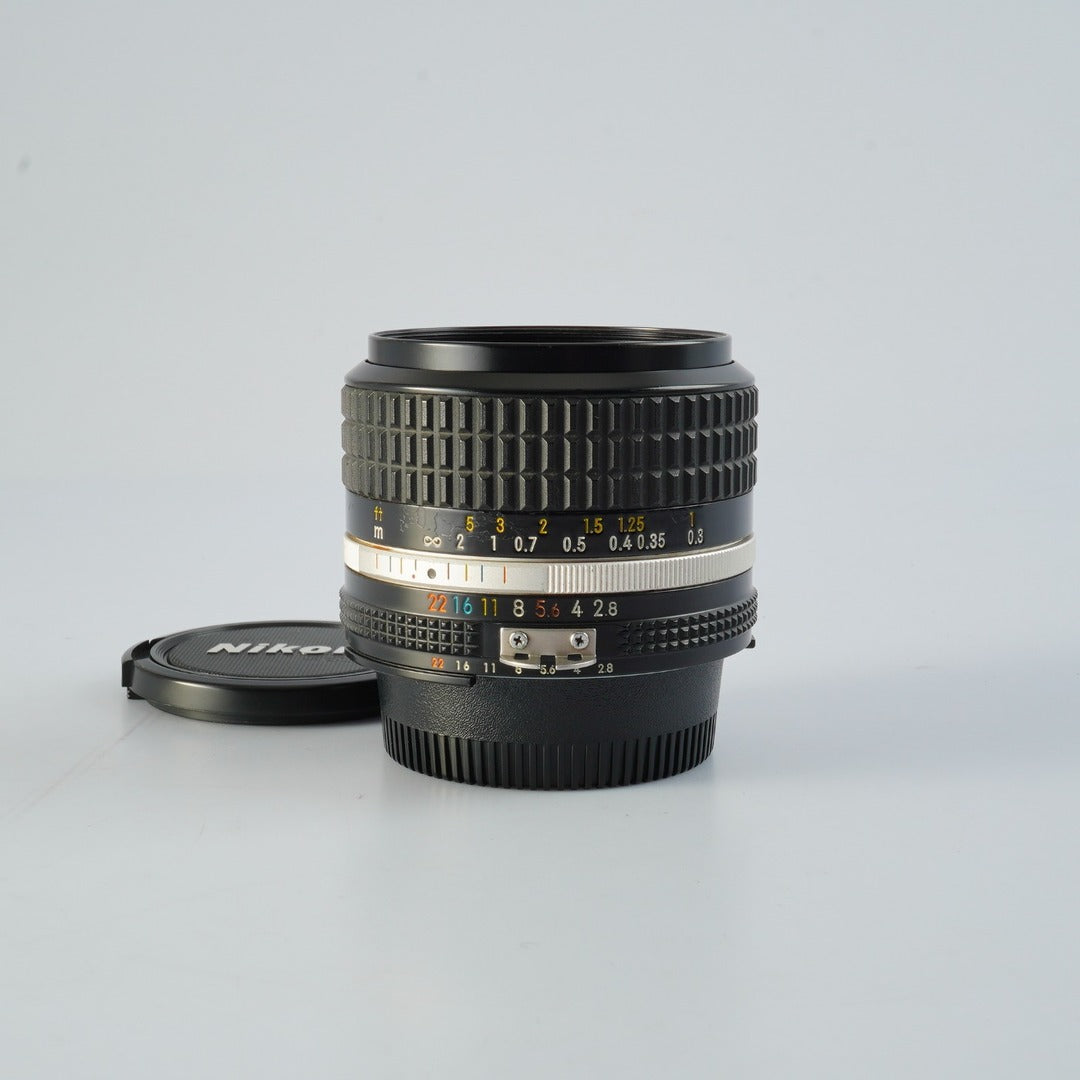Nikon Ai-S Nikkor 24mm f2.8 - Filem.sg