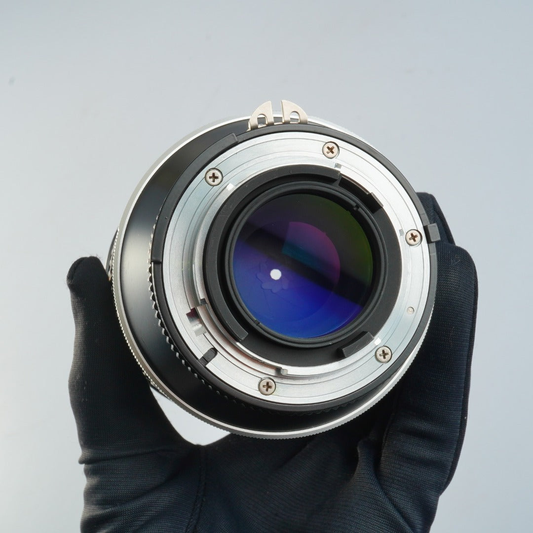 Nikon Ai-S Nikkor ED 180mm f2.8 - Filem.sg