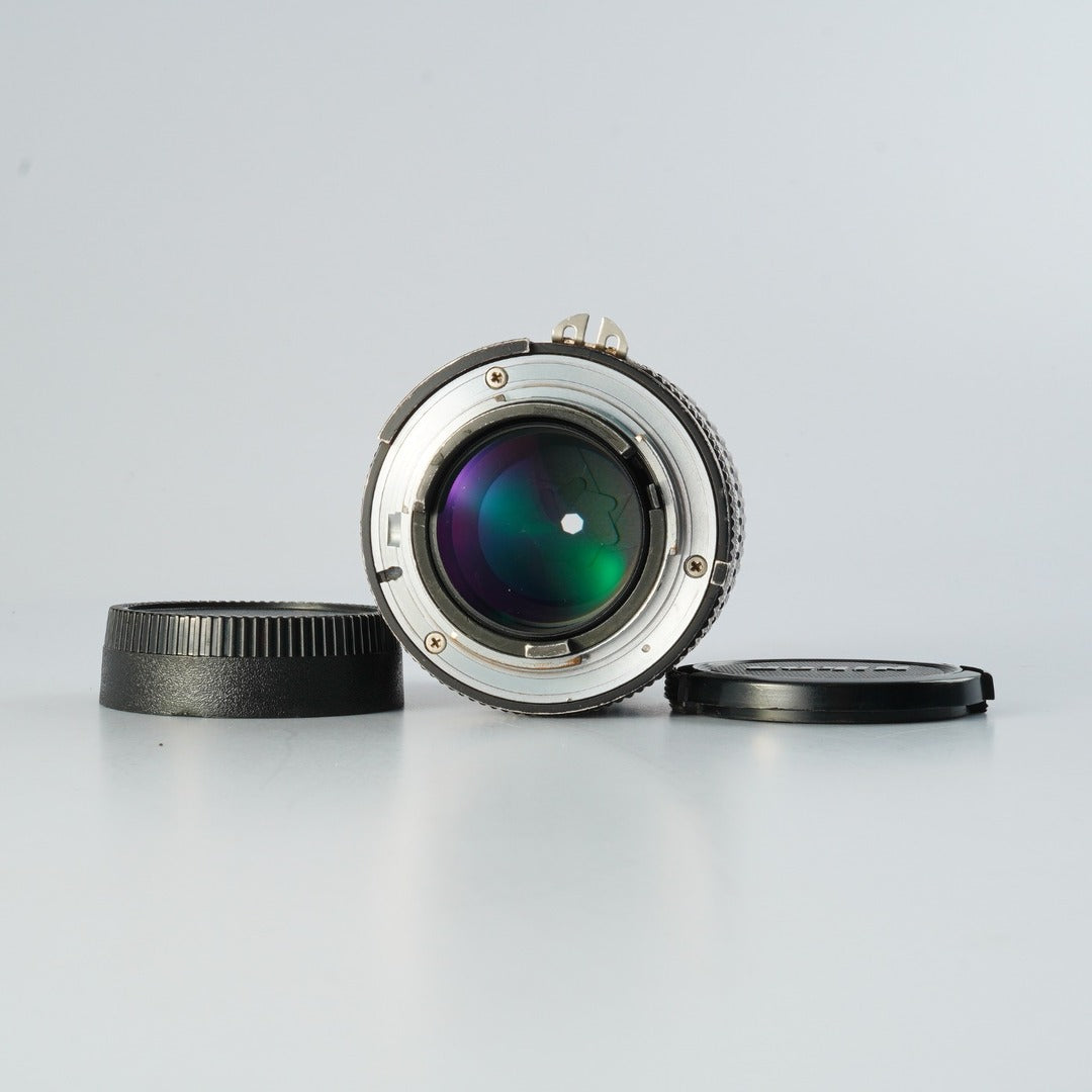 Nikon Ai-S Nikkor 105mm f2.5 - Filem.sg