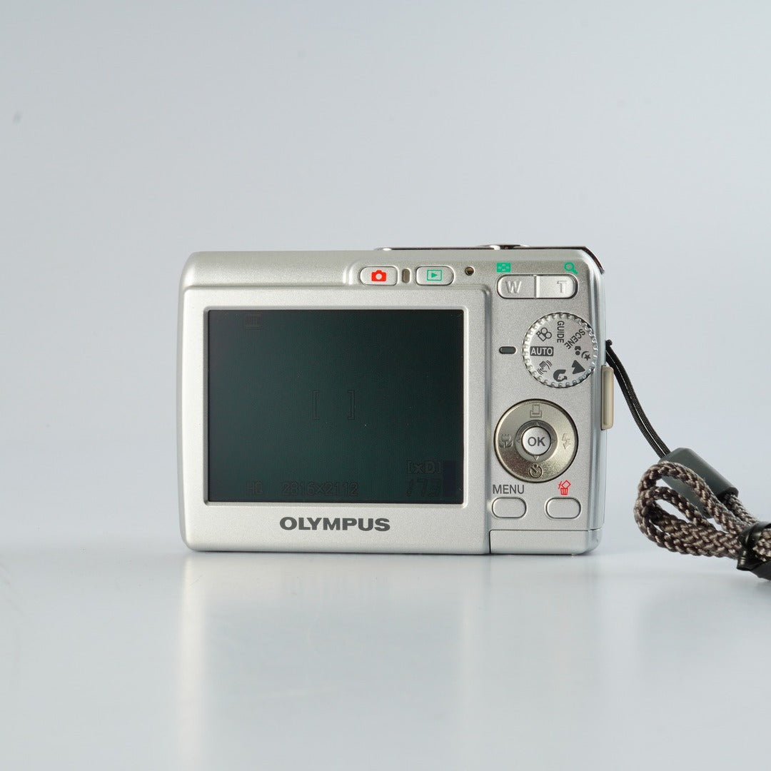 Olympus FE-180 - Filem.sg
