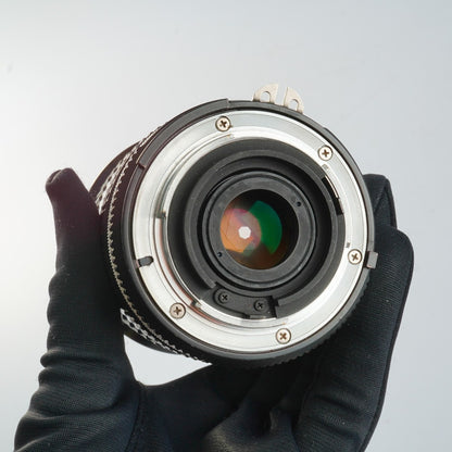 Nikon Ai Zoom Nikkor 35-70mm f3.5 - Filem.sg