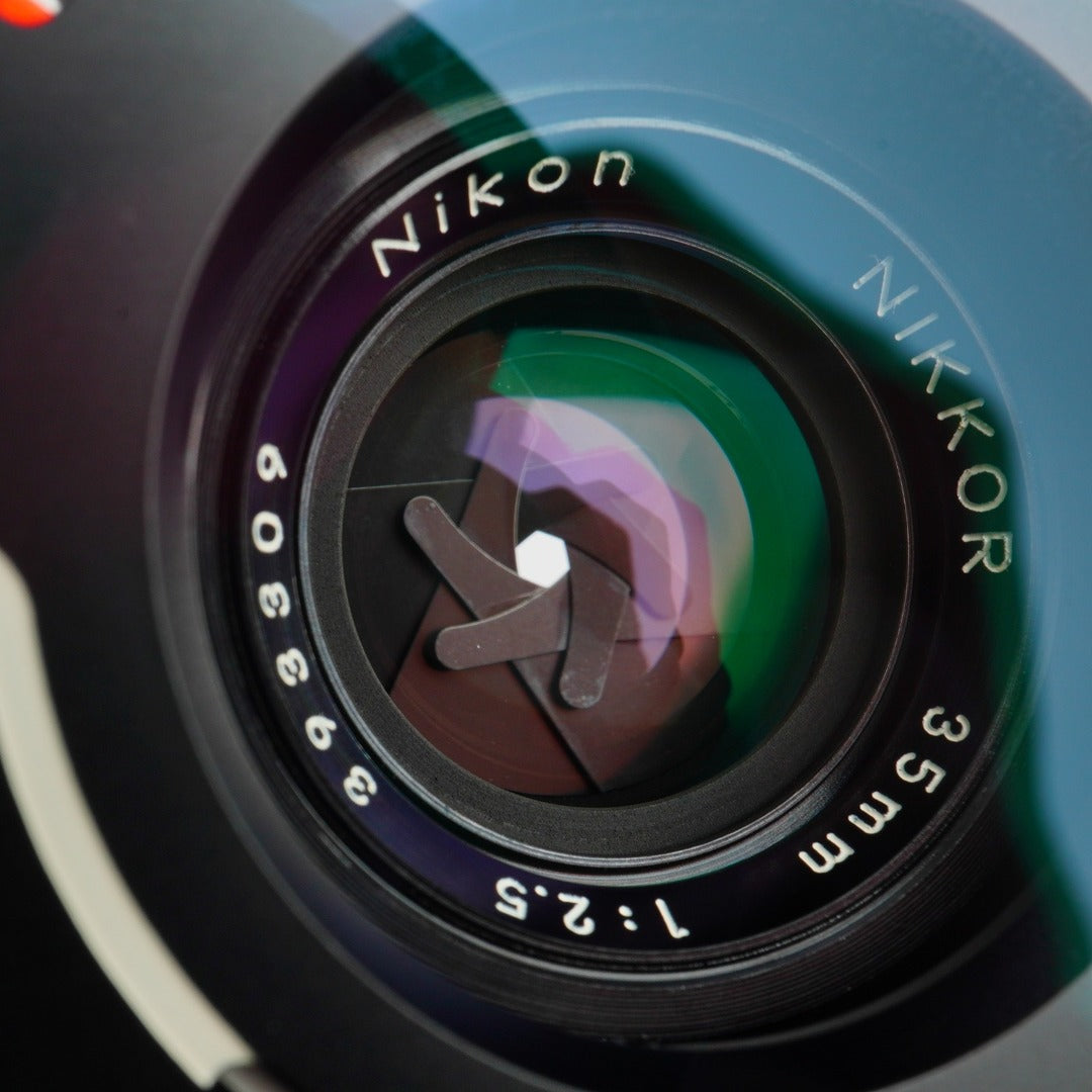 Nikon Nikonos 35mm f2.5 Nikkor Amphibious - Filem.sg