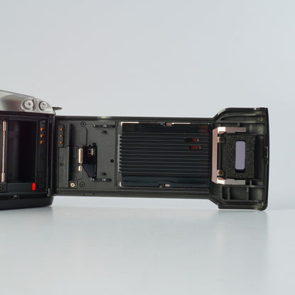 Canon EOS Kiss III L + EF 28-90mm f4-5.6 II USM - Filem.sg