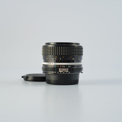 Nikon Ai Nikkor 28mm f2.8 - Filem.sg