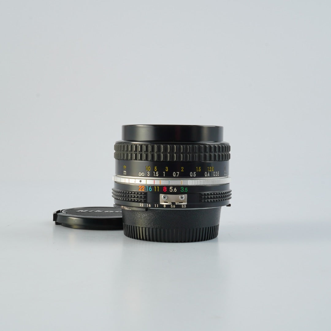 Nikon Ai Nikkor 20mm f3.5 - Filem.sg
