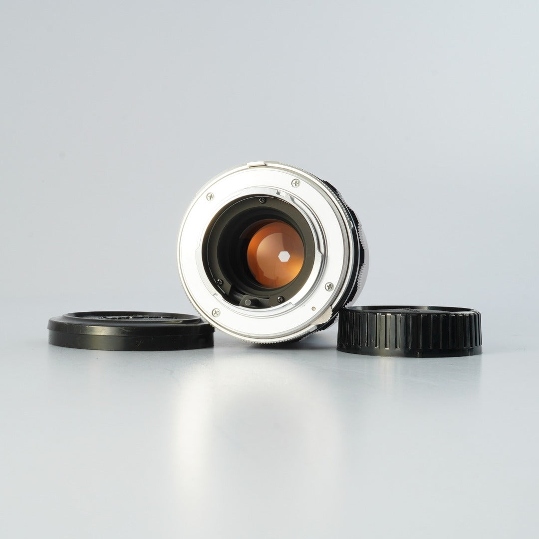 Minolta MC Tele Rokkor PF 135mm f2.8 - Filem.sg