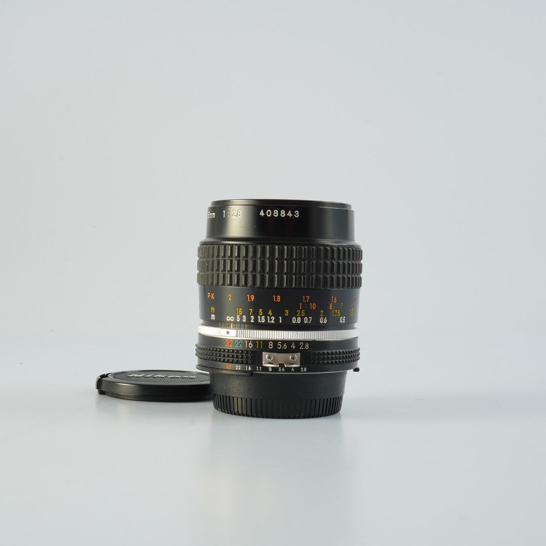 Nikon Ai-s Micro Nikkor 55mm f2.8 Macro - Filem.sg
