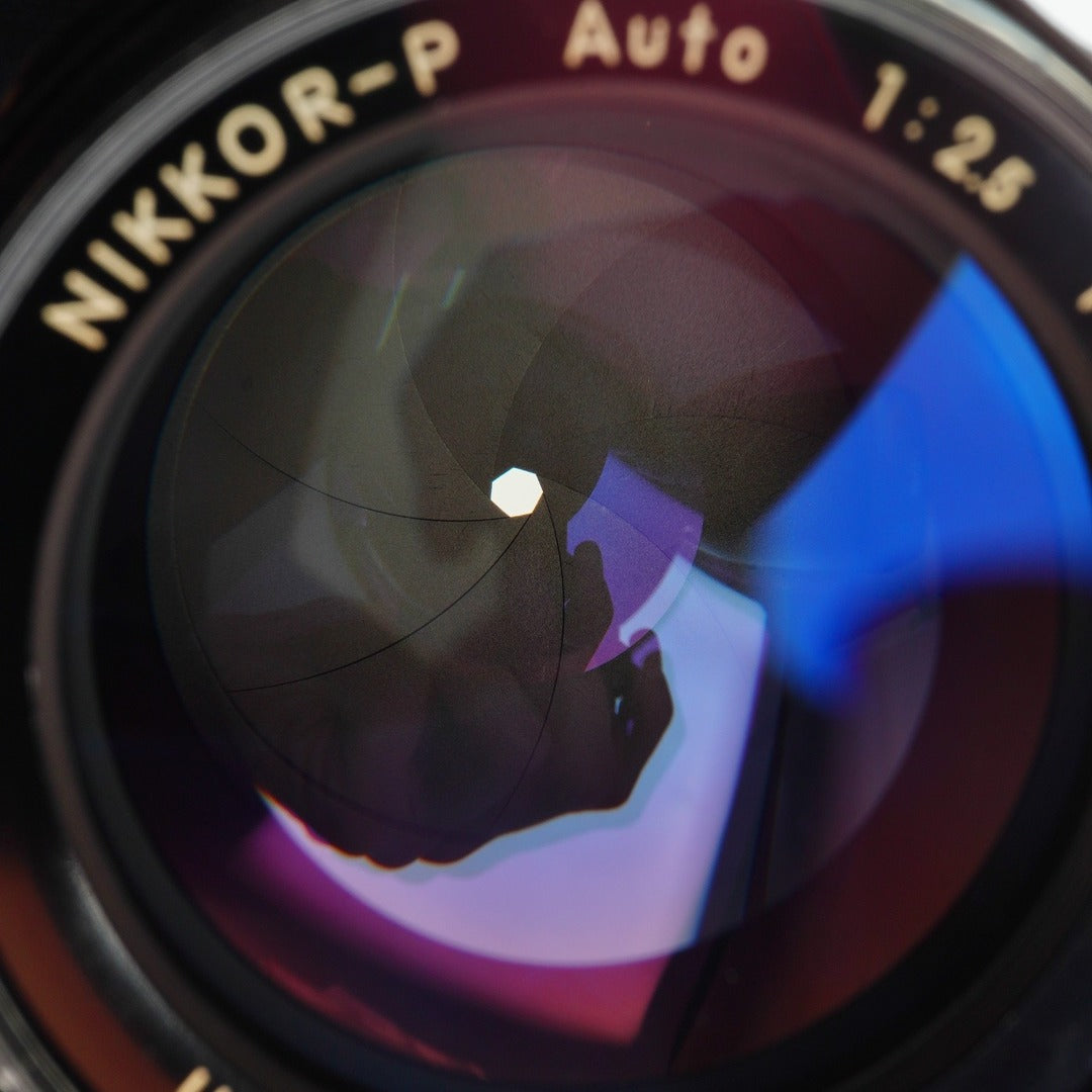 Nikon Ai NIKKOR-P Auto 105mm f2.5 - Filem.sg