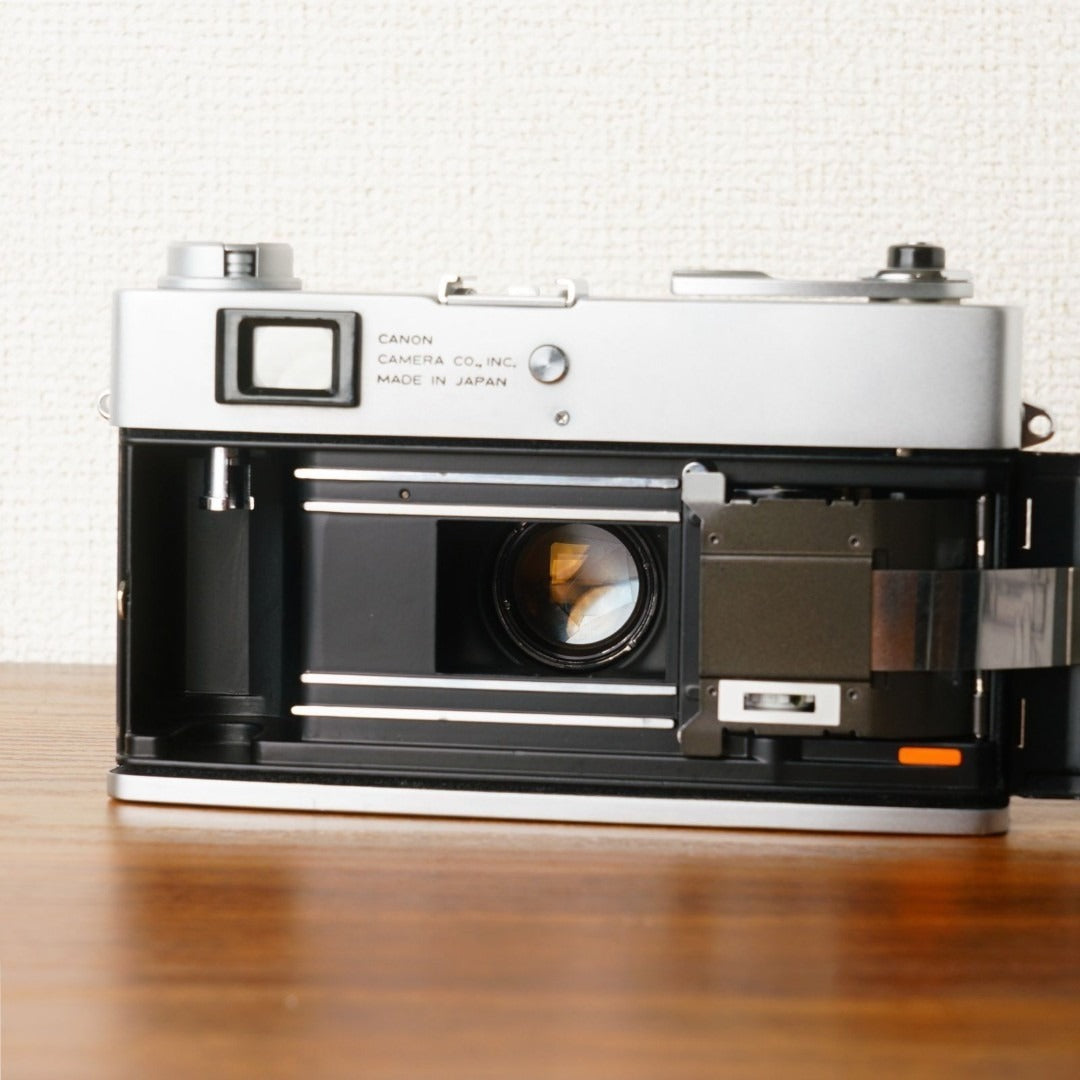 Canon Canonet QL17 (early version, with original box) - Filem.sg