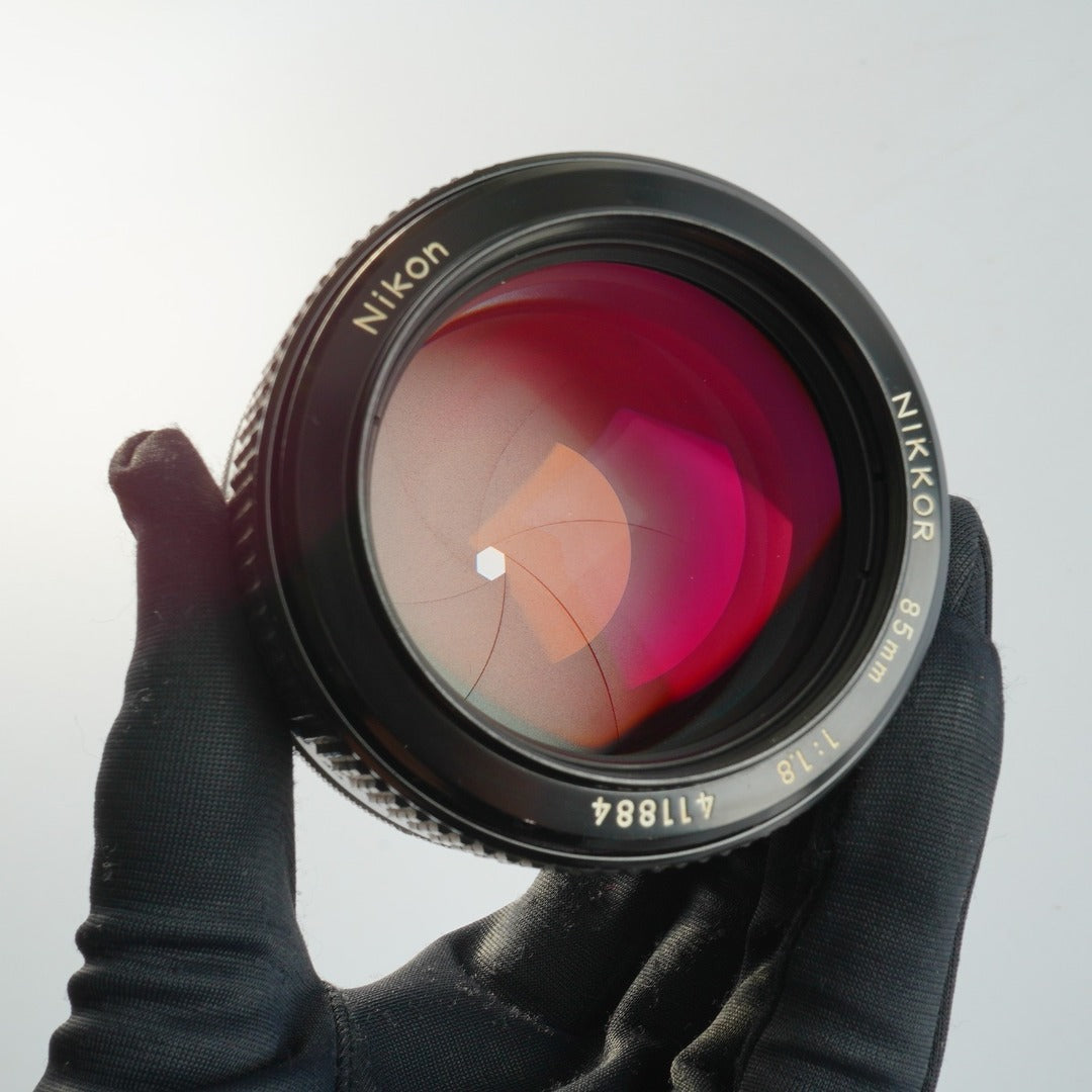 Nikon Ai Nikkor 85mm f1.8 - Filem.sg