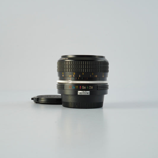 Nikon Ai Nikkor 28mm f2.8 - Filem.sg