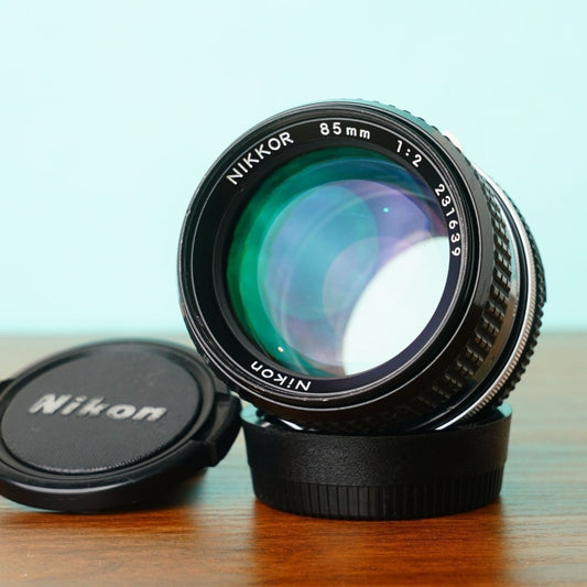 Nikon Ai Nikkor 85mm f/2 - Filem.sg