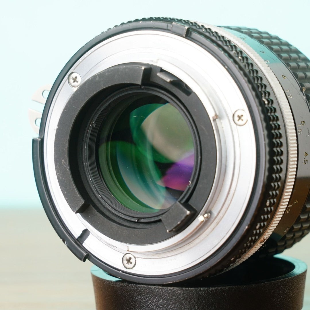Nikon Ai Nikkor 85mm f/2 Lens | Filem.sg – filem.sg