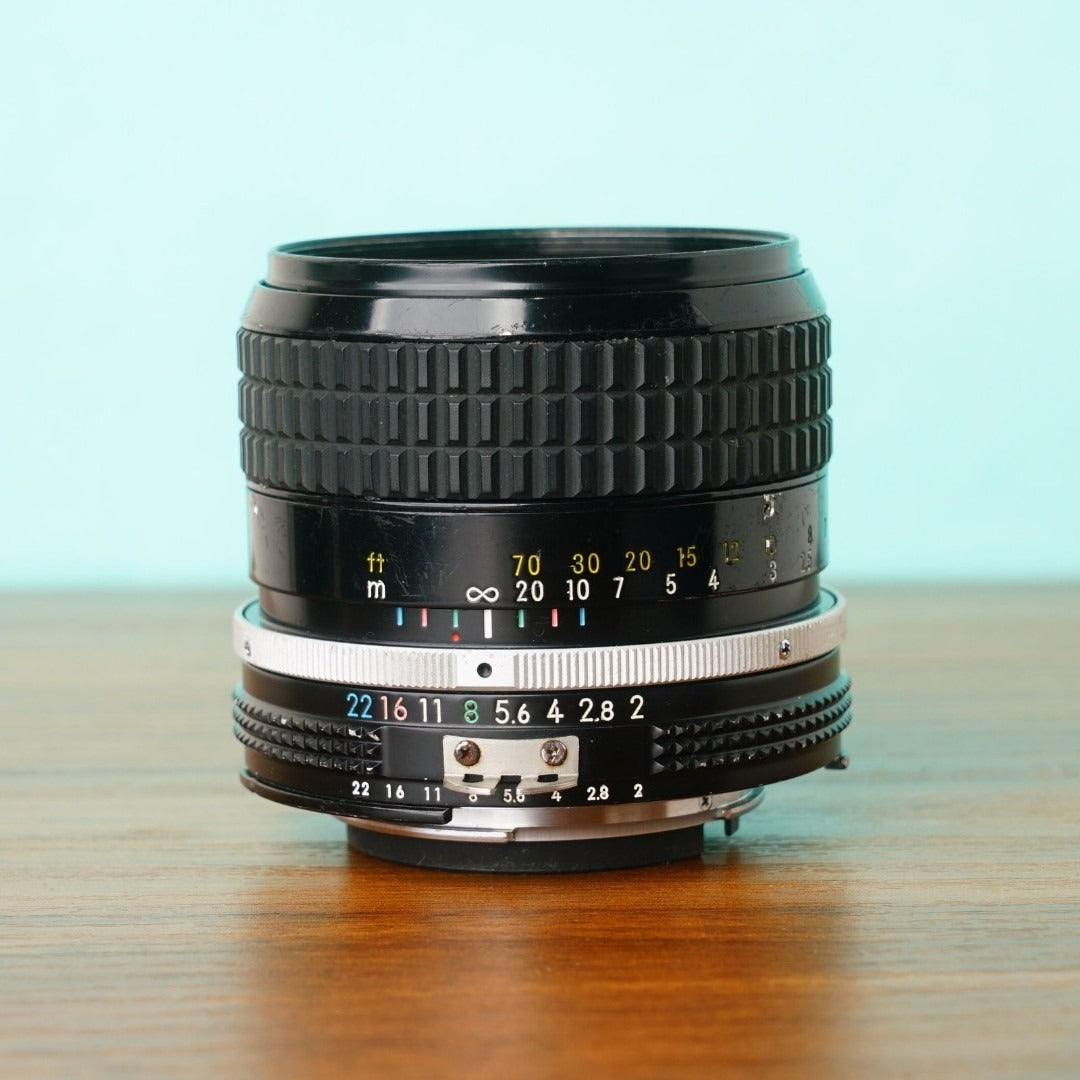 ニコン Nikon Ai-s Nikkor 85mm f/2 F/2.0 MF★ Nikon Ai Nikkor 85mm f/2 Lens | Filem.sg – filem.sg