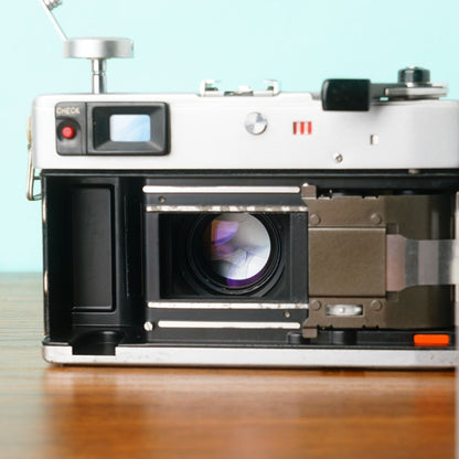 Canon New Canonet QL17 (f/1.7) - Filem.sg