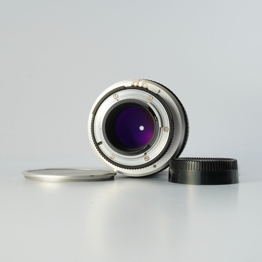 Nikon Ai NIKKOR-P Auto 180mm f2.8 - Filem.sg