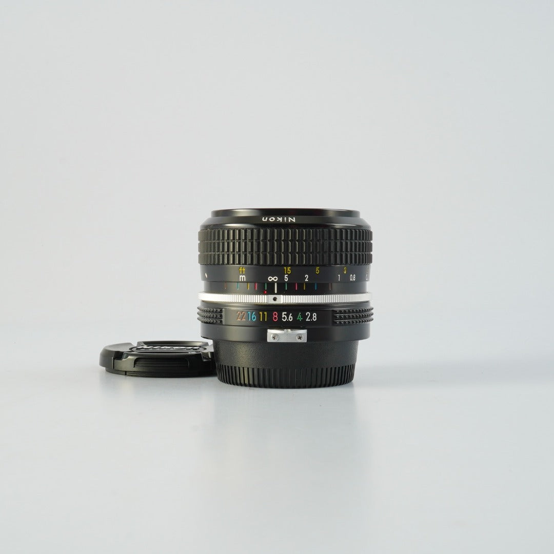 Nikon Ai Nikkor 28mm f2.8 - Filem.sg