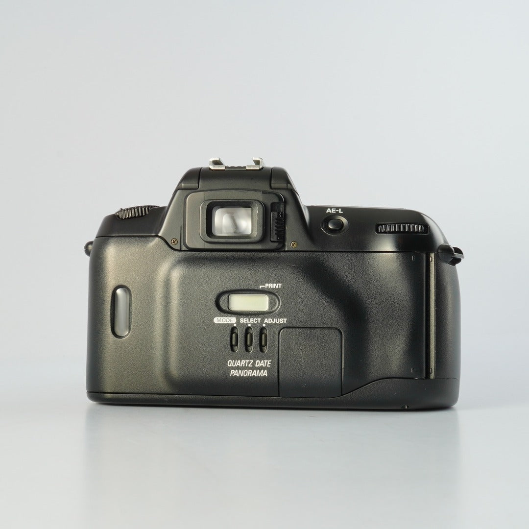 Nikon F60 N60 + AF Nikkor 28-70mm f3.5-4.5 D - Filem.sg
