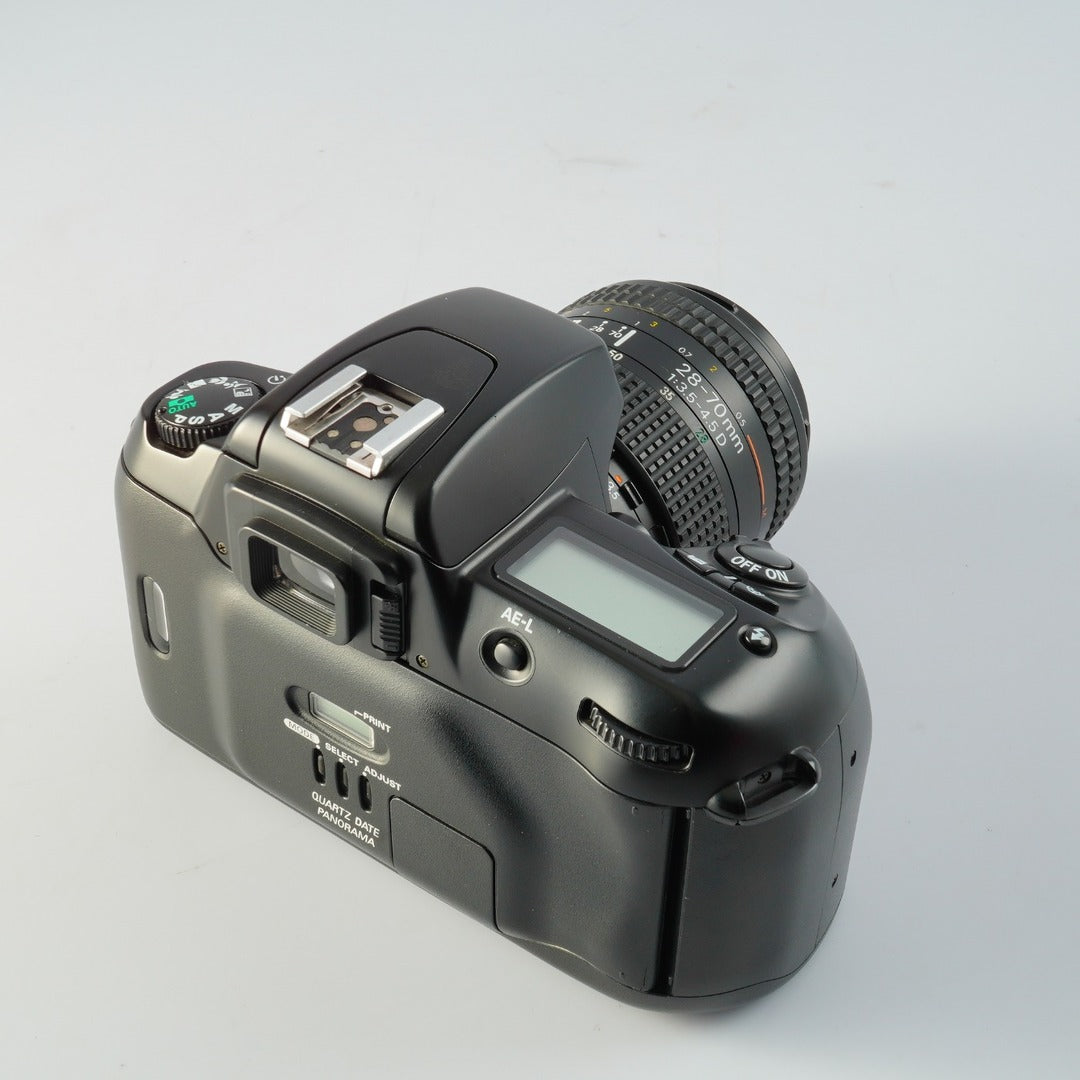 Nikon F60 N60 + AF Nikkor 28-70mm f3.5-4.5 D - Filem.sg