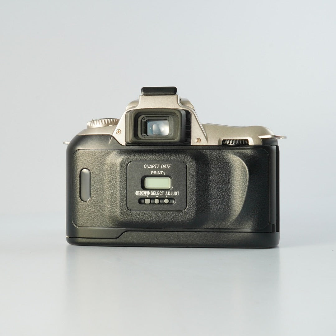 Nikon Us F55 + AF Nikkor 28-80mm f3.3-5.6 G - Filem.sg