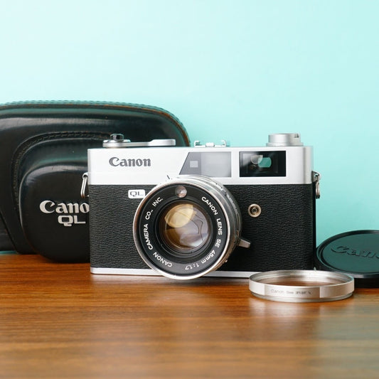Canon Canonet QL17 front view