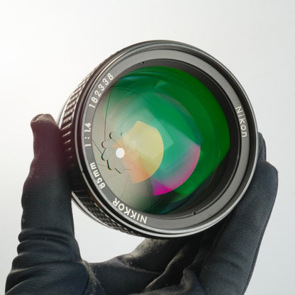 Nikon Ai-S Nikkor 85mm f1.4 - Filem.sg