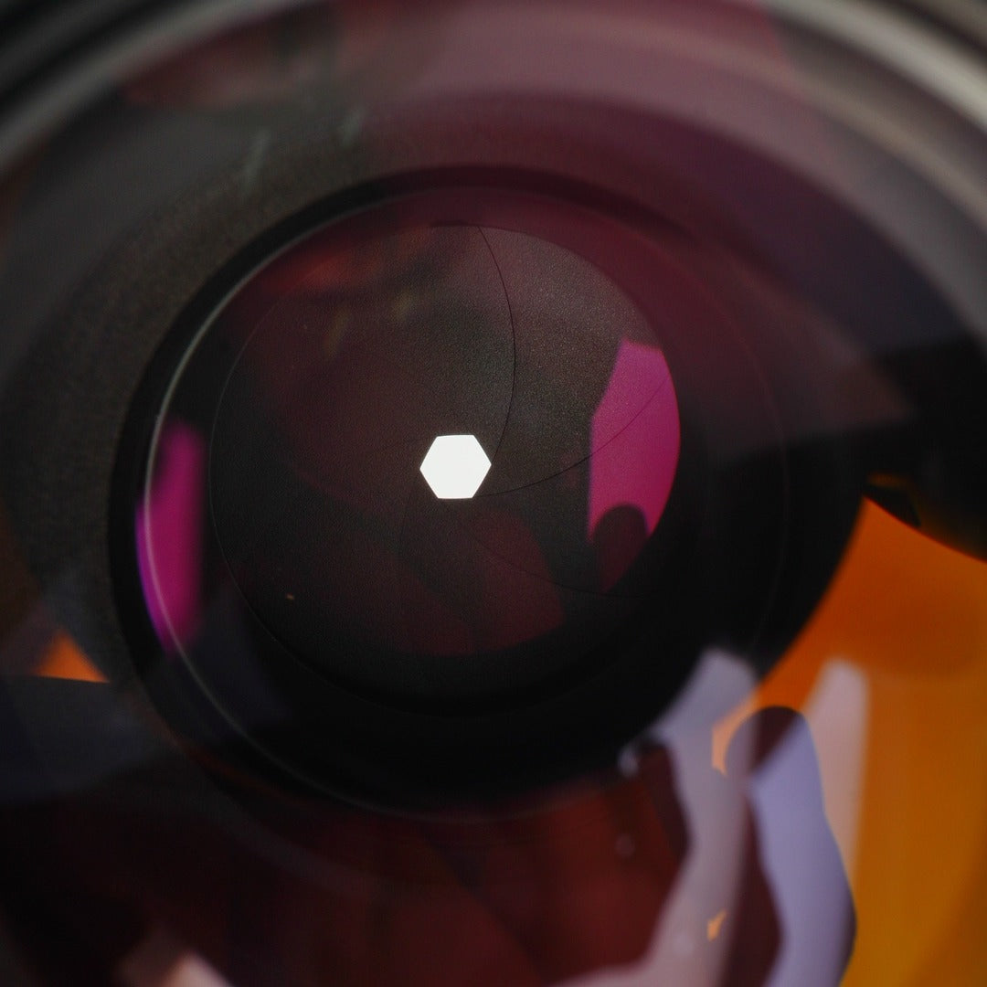 Contax Carl Zeiss Tele Tessar T* 200mm f3.5 AEG - Filem.sg