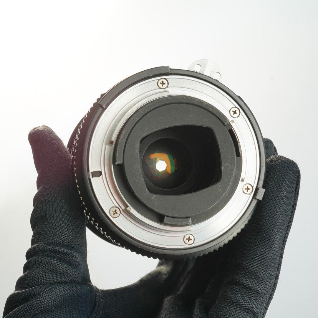 Nikon Ai Zoom Nikkor 35-70mm f3.5 - Filem.sg