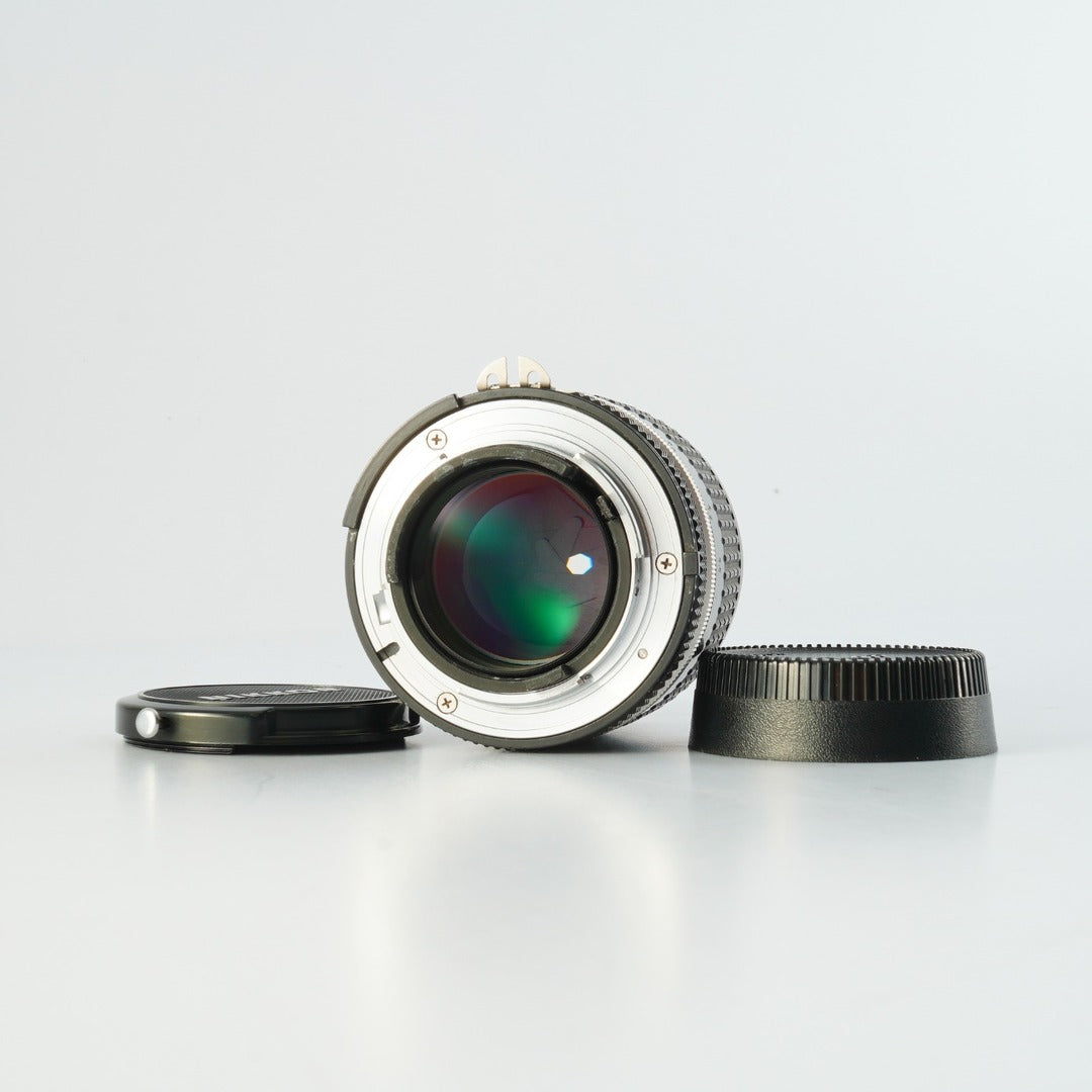 Nikon Ai-S Nikkor 105mm f2.5 - Filem.sg