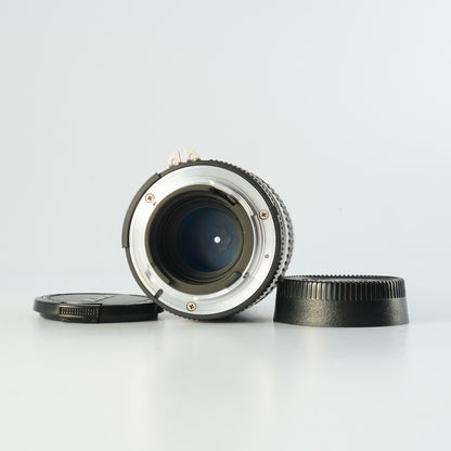Nikon Ai-S Nikkor 135mm f2.8 - Filem.sg