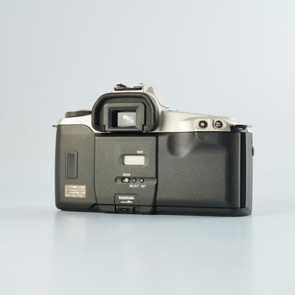 Canon EOS Kiss REBEL XS - Filem.sg