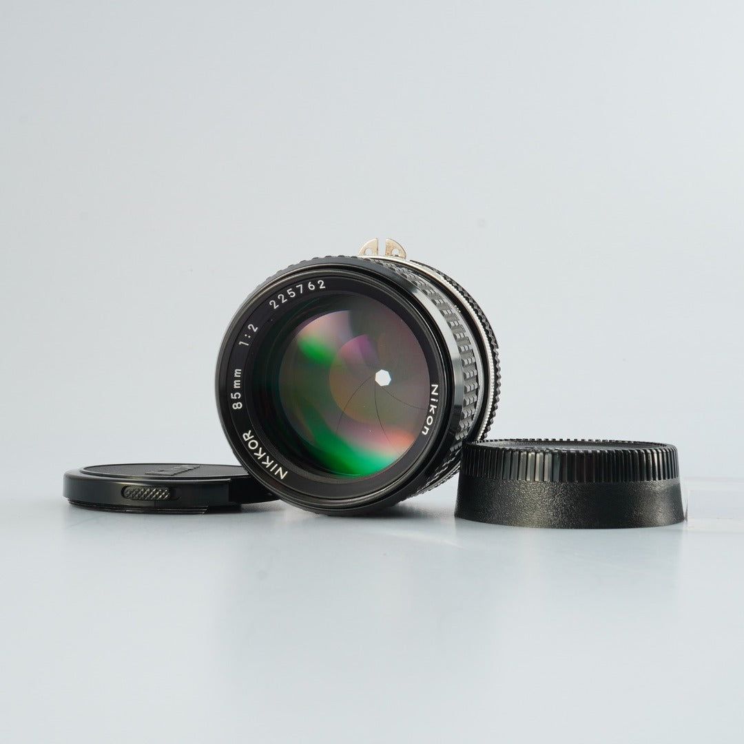 Nikon Ai Nikkor 85mm f2 - Filem.sg