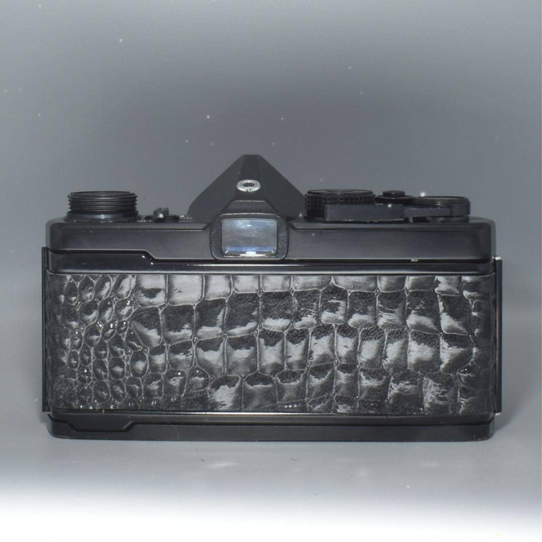 Olympus OM-1 MD Black 50mm f1.8 - Filem.sg