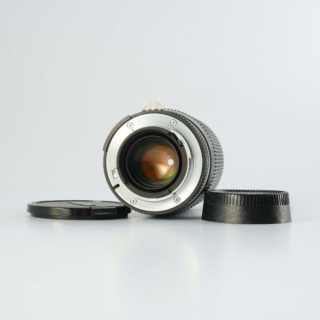 Nikon Ai-S Zoom-NIKKOR 35-135mm f3.5-4.5 - Filem.sg