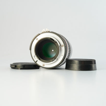 Nikon Ai-S Nikkor 135mm f2.8 - Filem.sg