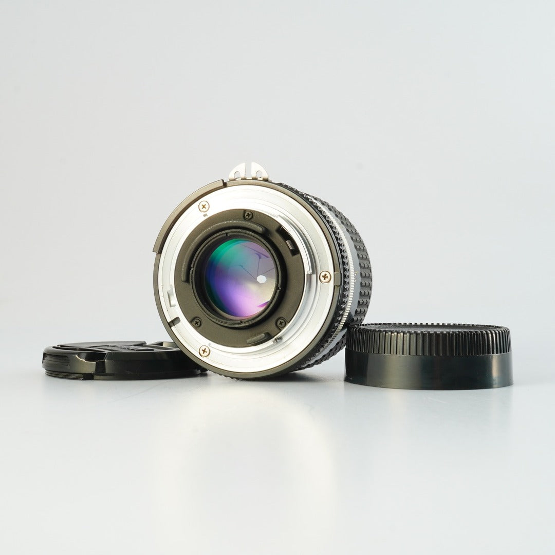 Nikon Ai-S Nikkor 35mm f2 - Filem.sg