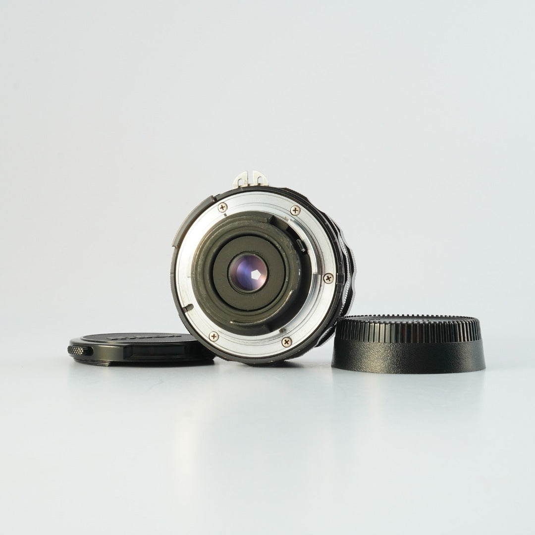Nikon Ai Nikkor-H Auto 28mm f3.5 - Filem.sg